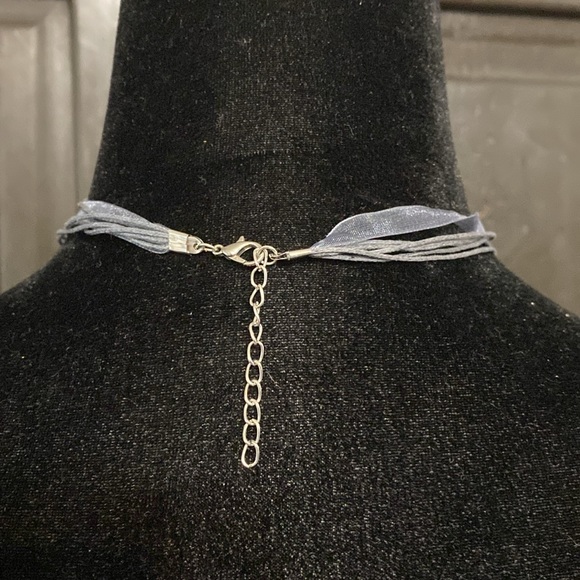 Vintage Silver pendant with blue & white stone necklace with bag - Picture 4 of 9